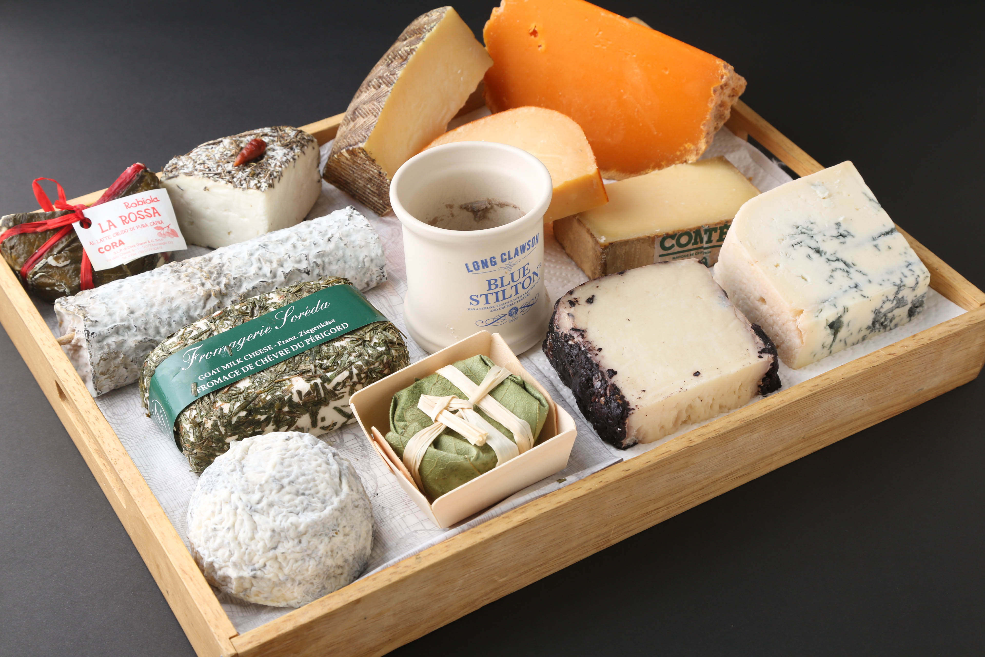 チーズ盛り合わせ<br> (Assorted Cheese)