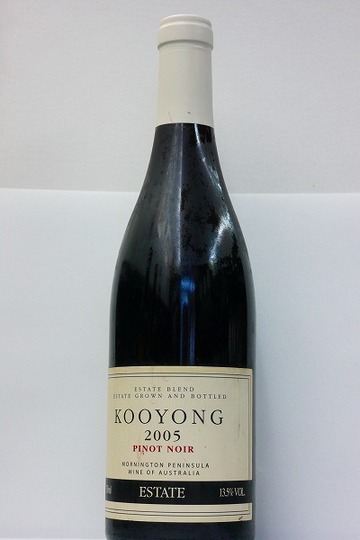 Kooyong Estate Pinot Noir （ｸｰﾖﾝ ｴｽﾃｰﾄ ﾋﾟﾉ・ﾉﾜｰﾙ）