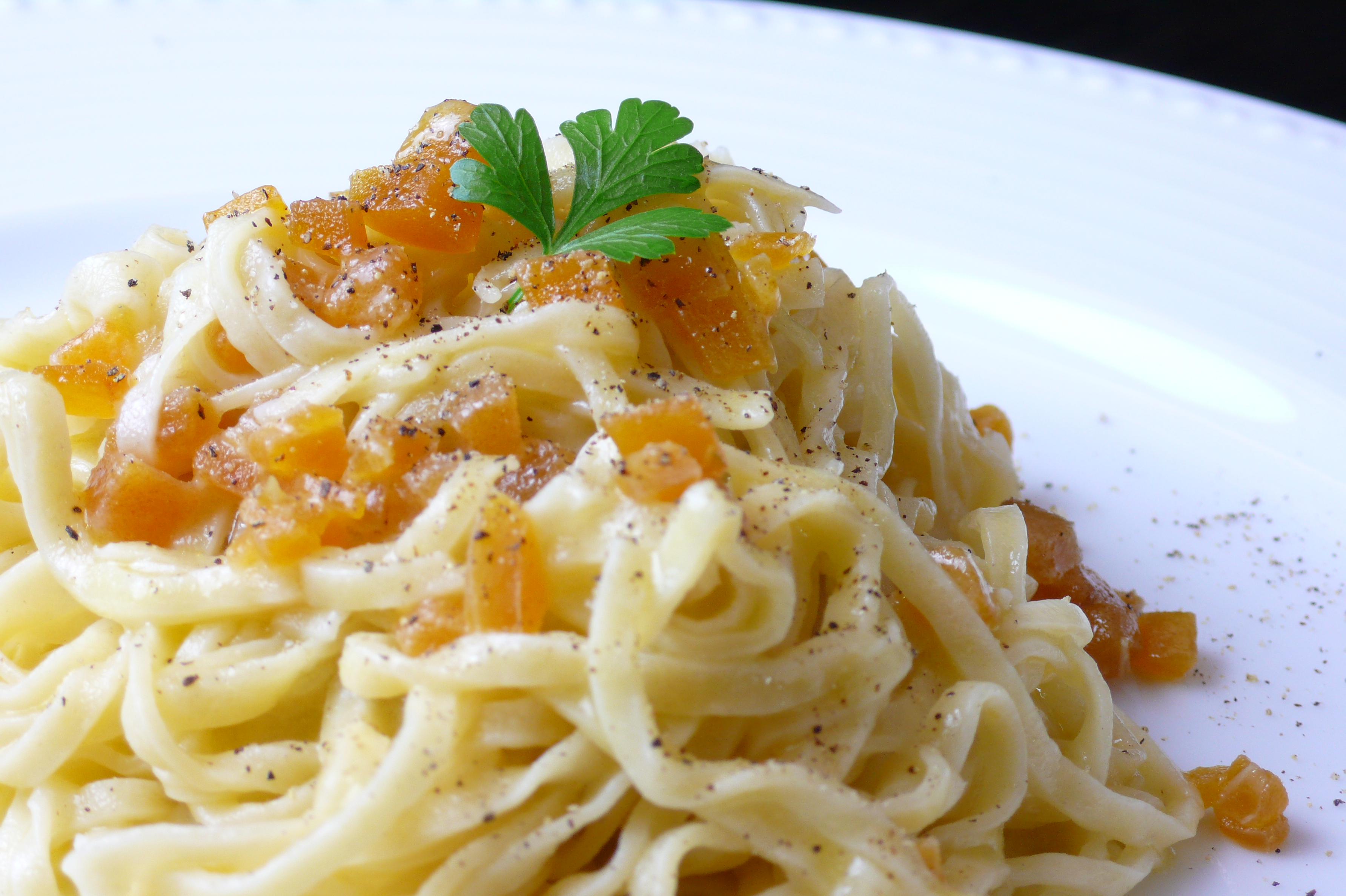 有機国産小麦粉100% ! もちもち手打ちパスタ